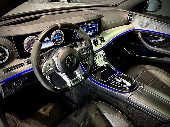 Mercedes-Benz AMG GT Roadster 3 of 17
