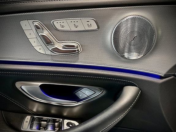 Mercedes-Benz AMG GT Roadster 12 of 17