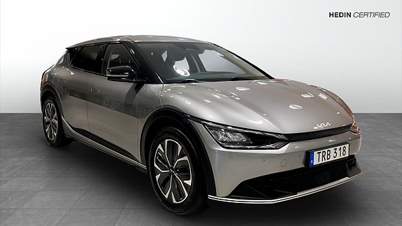 Kia EV6 3 of 15