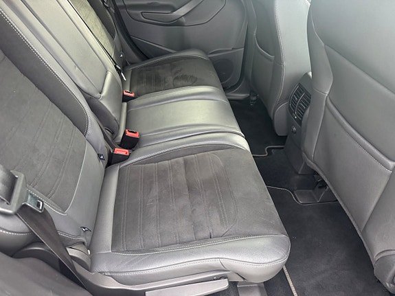 Ford Kuga 18 of 23