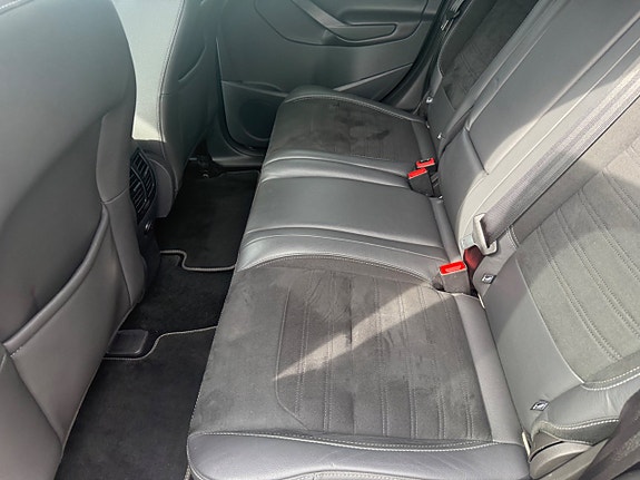 Ford Kuga 19 of 23