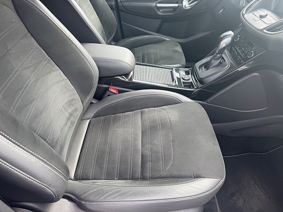 Ford Kuga 16 of 23