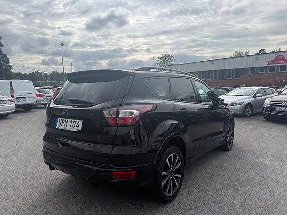 Ford Kuga 5 of 23