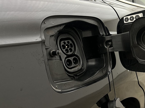 Skoda Enyaq 9 of 30
