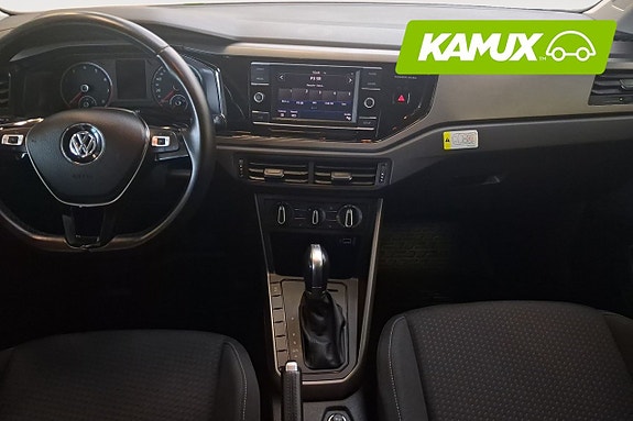 Volkswagen Polo 11 of 26