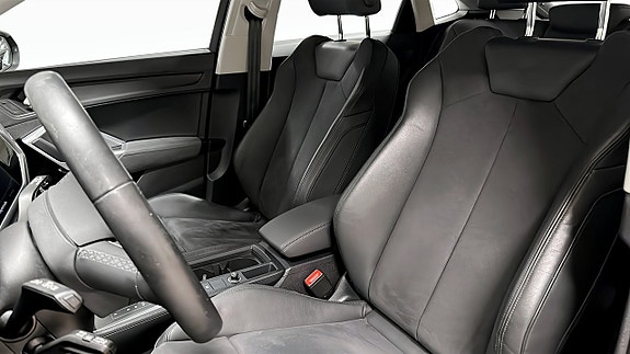 Audi Q3 8 of 15