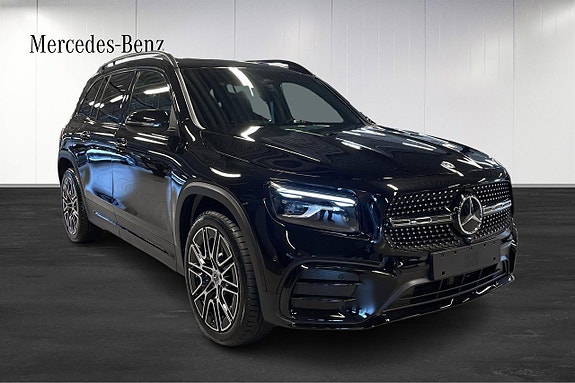 Mercedes-Benz GLB220 d 2 of 21