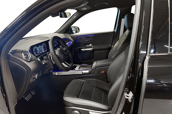 Mercedes-Benz GLB220 d 11 of 21