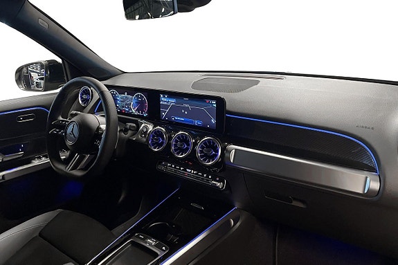 Mercedes-Benz GLB220 d 9 of 21