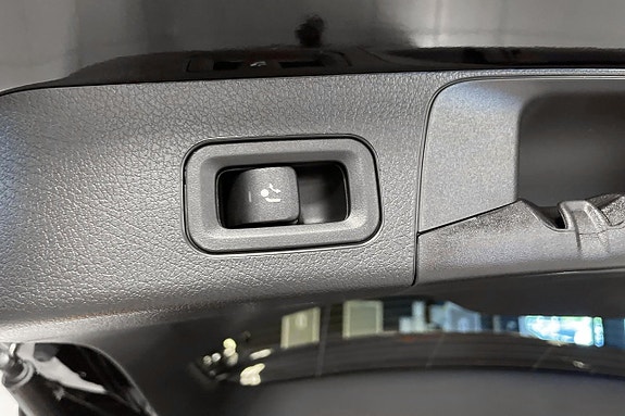 Mercedes-Benz GLB220 d 21 of 21
