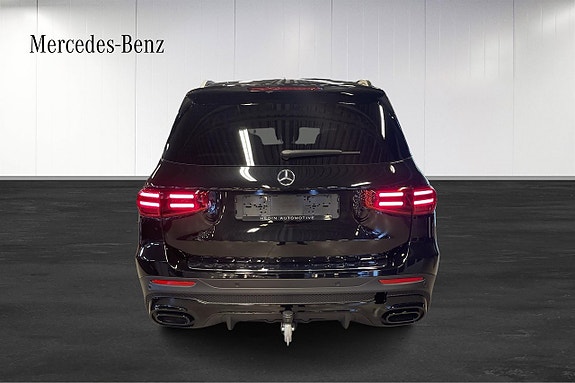 Mercedes-Benz GLB220 d 16 of 21