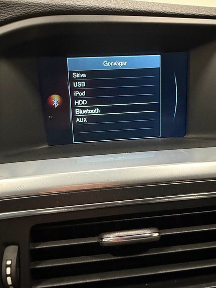 Volvo V60 25 of 26