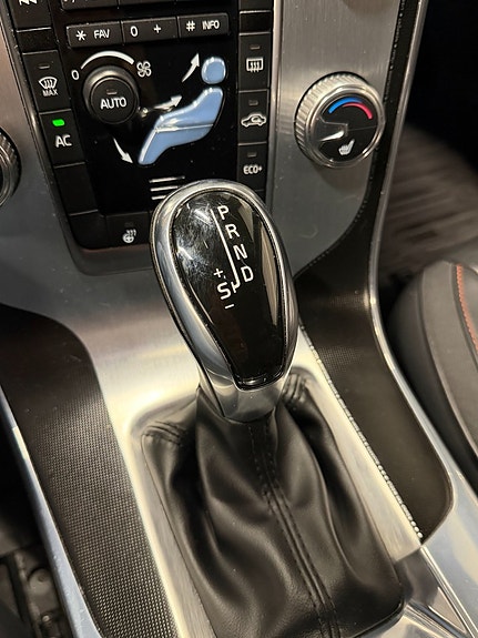 Volvo V60 23 of 26