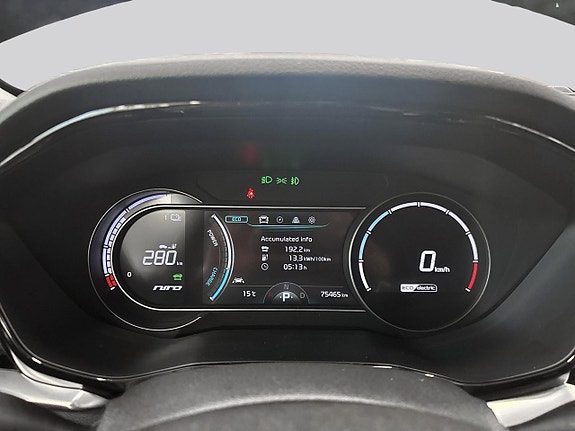 Kia Niro 10 of 15