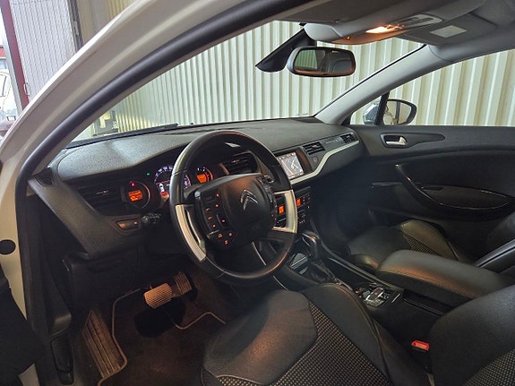 Citroen C5 12 of 18