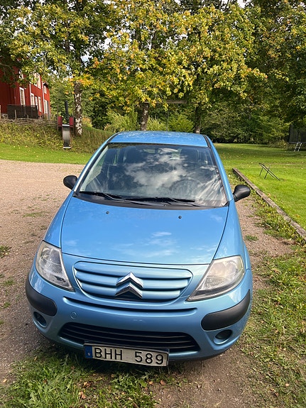 Citroen C3 2 of 4