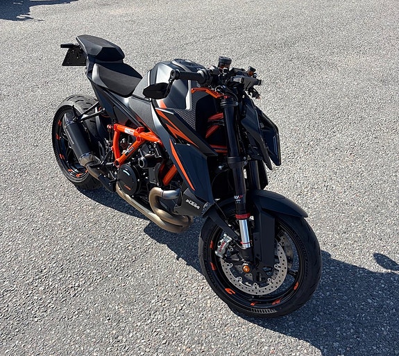 KTM 1390 SUPER DUKE R 2024, Techpack 2 of 5