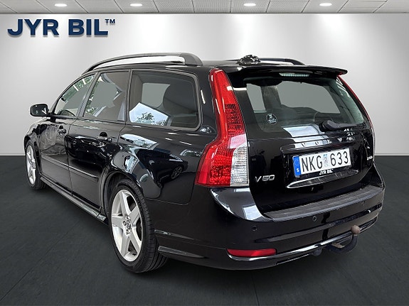 Volvo V50 5 of 23