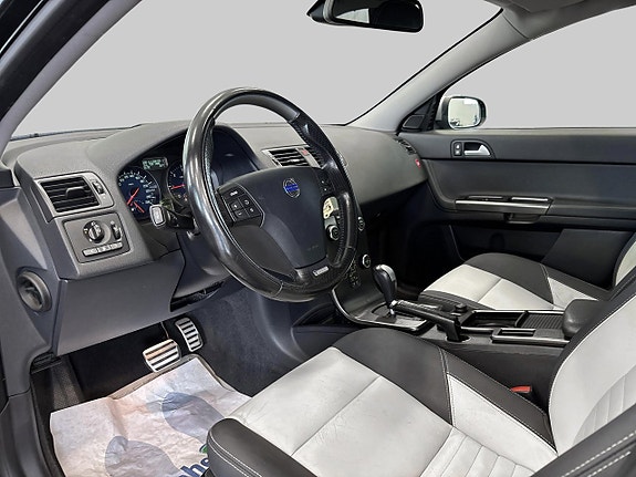 Volvo V50 8 of 23
