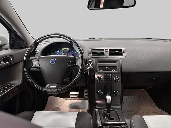 Volvo V50 10 of 23
