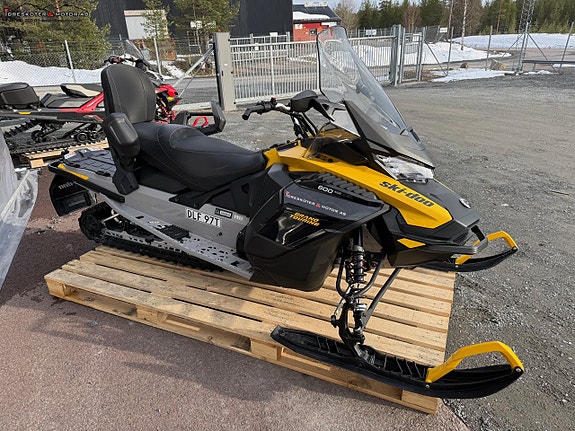 Ski-Doo Grand Touring Sport 600 ACE *Momsad* 3 of 5