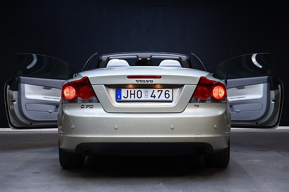 Volvo C70 8 of 27