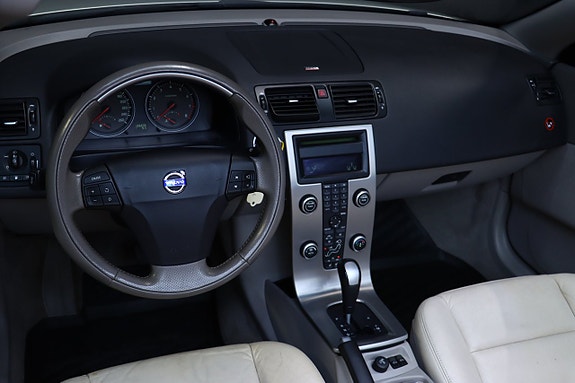 Volvo C70 19 of 27