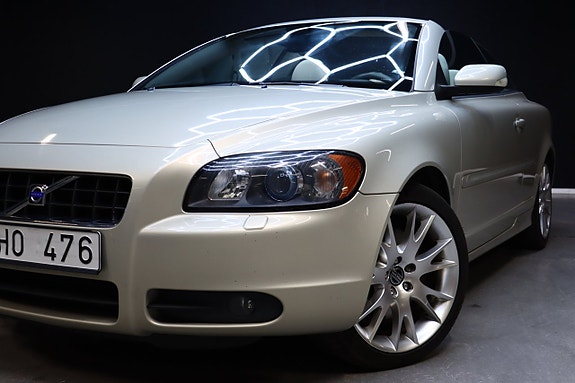 Volvo C70 5 of 27