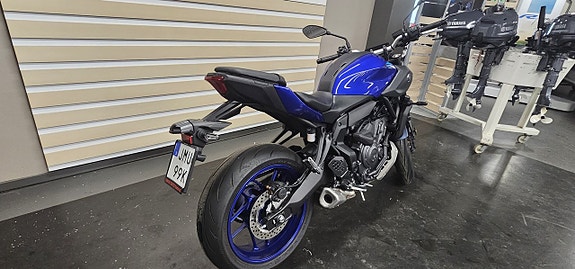 Yamaha MT-07 Y-AMT 2025 DPBMC (ICONE BLUE) 2 of 4