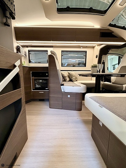 Adria Coral Supreme 670 SL 7 of 19