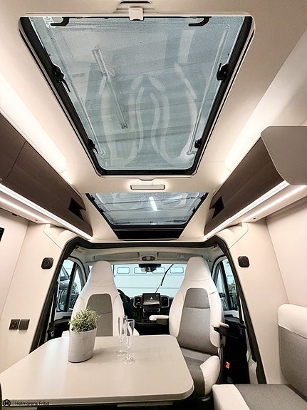 Adria Coral Supreme 670 SL 18 of 19