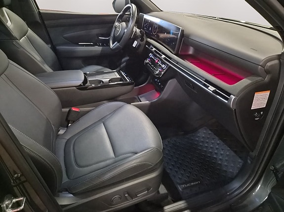 Hyundai Tucson 11 of 21
