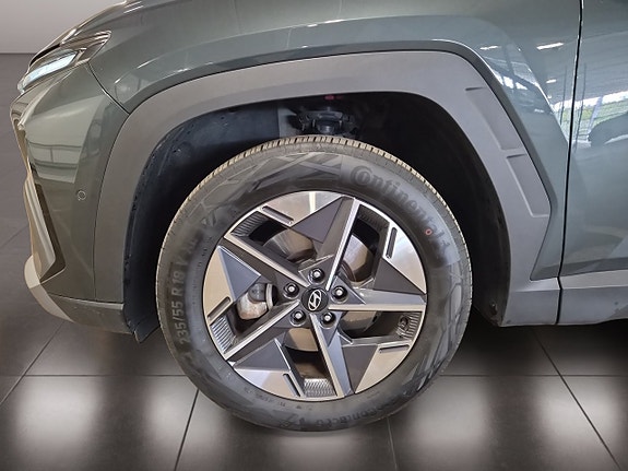 Hyundai Tucson 9 of 21