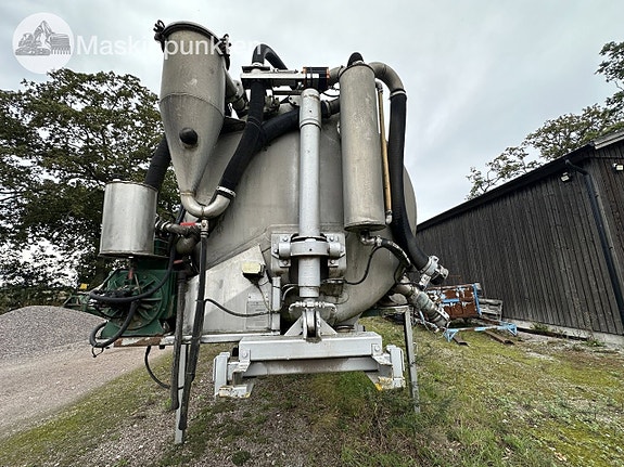 Gödseltank Laxo och släp rostfritt Interconsult 2 of 27