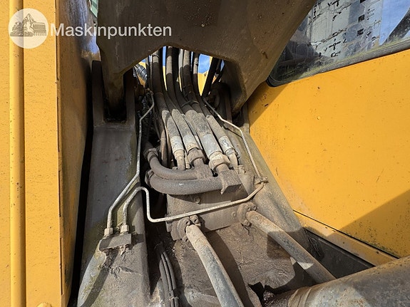 VOLVO EC230B med borrigg 25 of 27