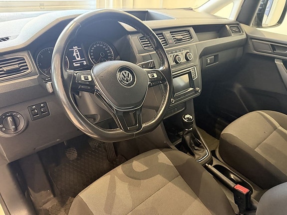 Volkswagen Caddy Maxi 10 of 15