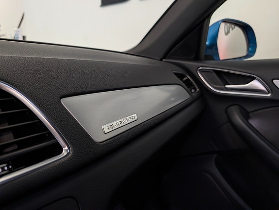 Audi Q3 12 of 20