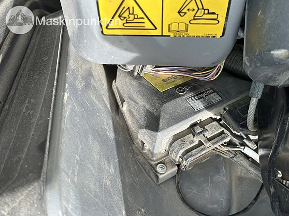 Bobcat e60 med redskap 27 of 27