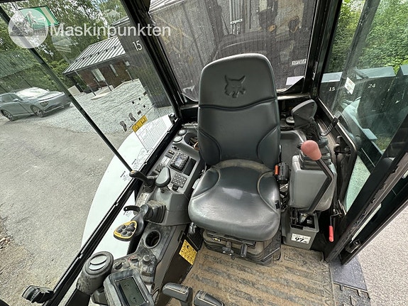 Bobcat e60 med redskap 14 of 27