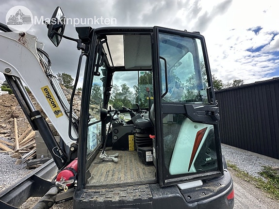 Bobcat e60 med redskap 12 of 27