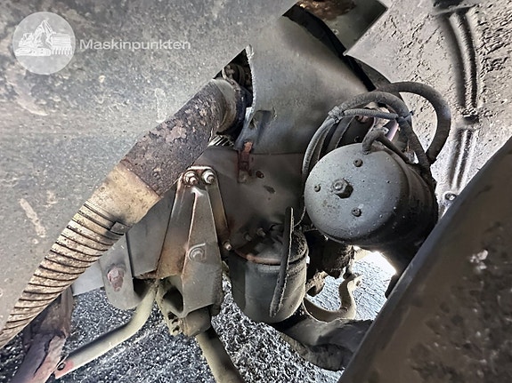 Volvo fm12 dragbil med hydraulik 15 of 27