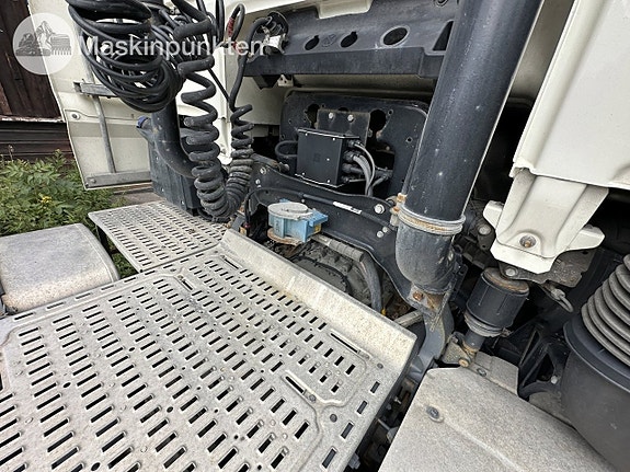 DAF XF480 med hydraulik 26 of 27