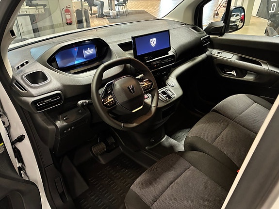 Peugeot Partner 9 of 18