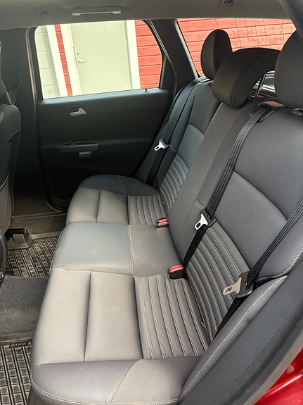 Volvo V50 5 of 8