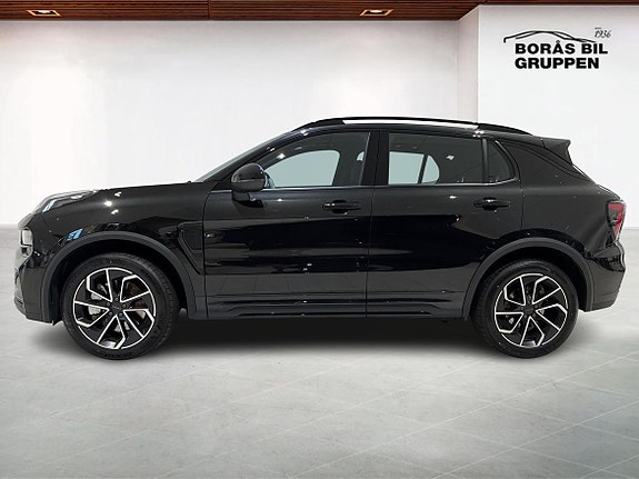 Lynk & Co 01 3 of 14