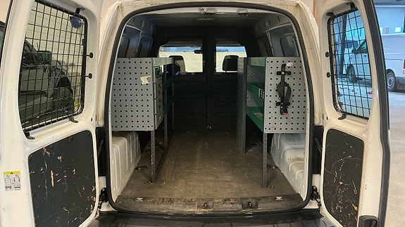 Volkswagen Caddy Maxi 2 of 8