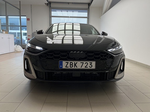 Audi A5 2 of 15