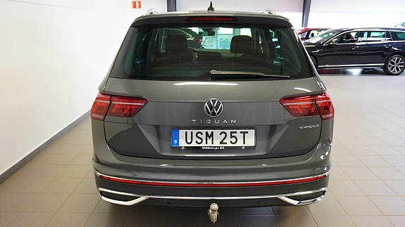 Volkswagen Tiguan 4 of 27