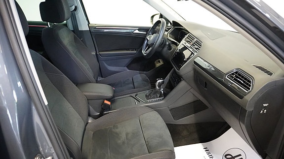 Volkswagen Tiguan 11 of 27