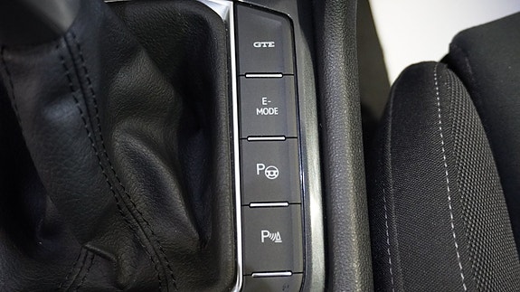 Volkswagen Tiguan 14 of 27